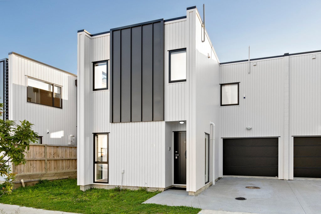 23 Waka Street, Albany Heights, Auckland - Carousel 1