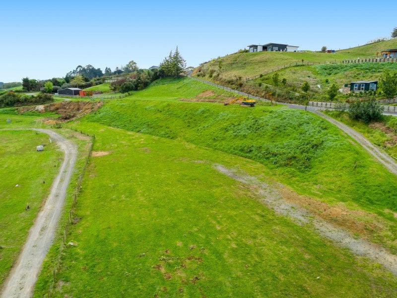 18 Riverbasin Lane, Pyes Pa, Tauranga - Carousel 12