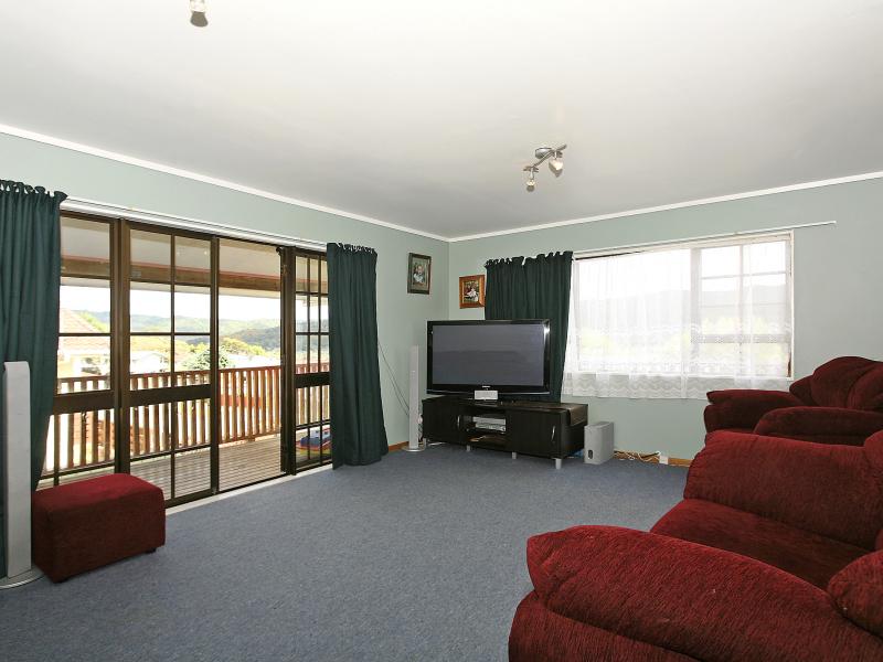 52 Antrim Crescent, Wainuiomata, Lower Hutt - Carousel 2