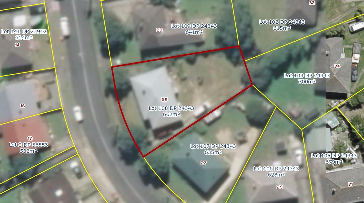 25 Davidson Crescent, Tawa, Wellington - Carousel 18