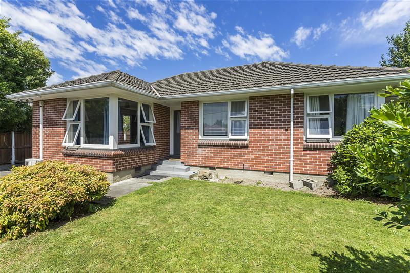3 Reynolds Avenue, Bishopdale, Christchurch - Carousel 1
