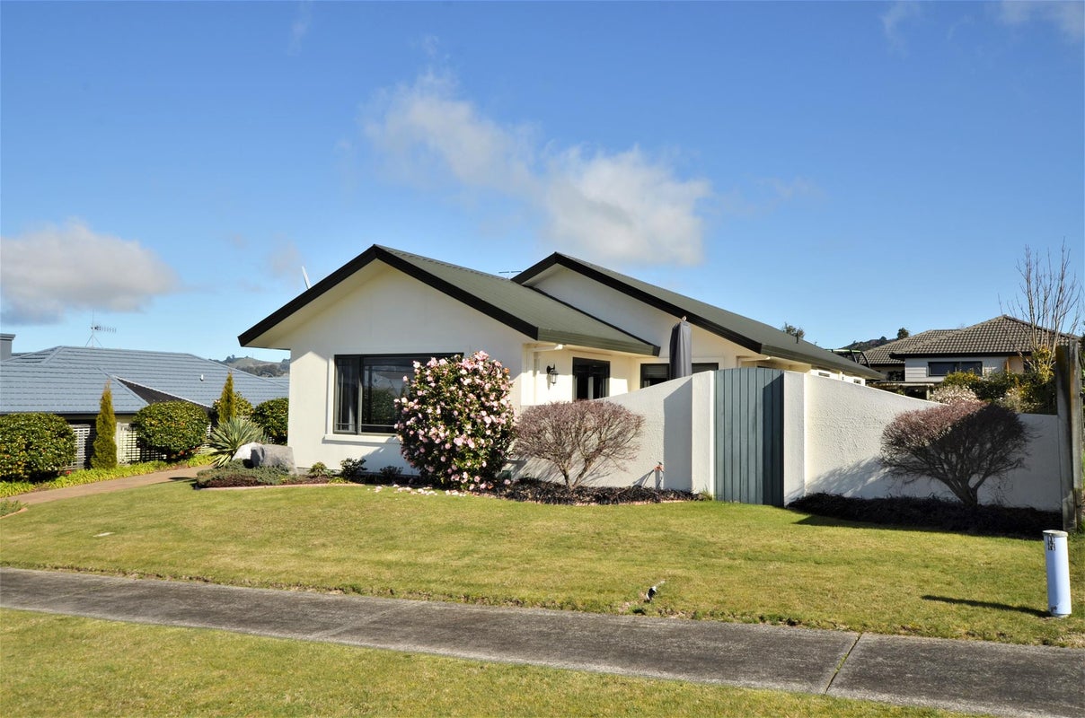 27 Northwood Road, Nukuhau, Taupo - Carousel 2