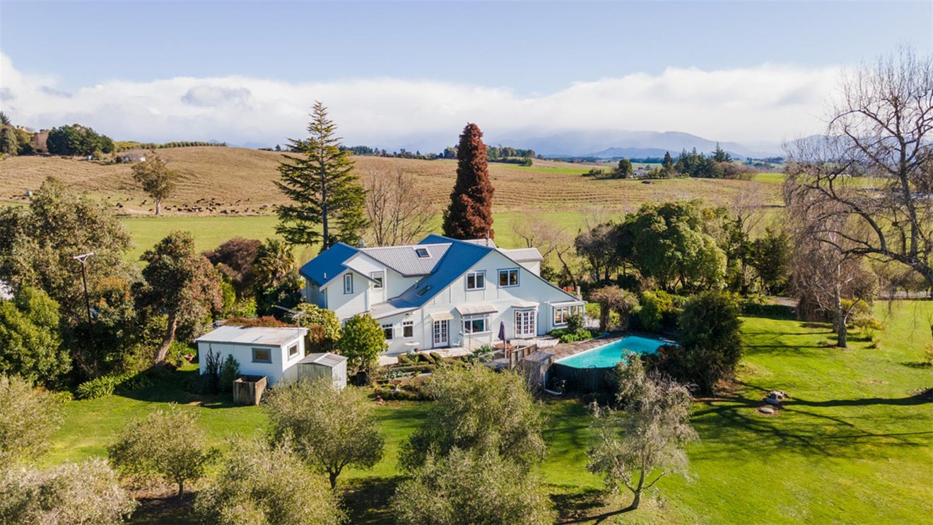17 Marriages Road, Tasman, Upper Moutere - Carousel 1