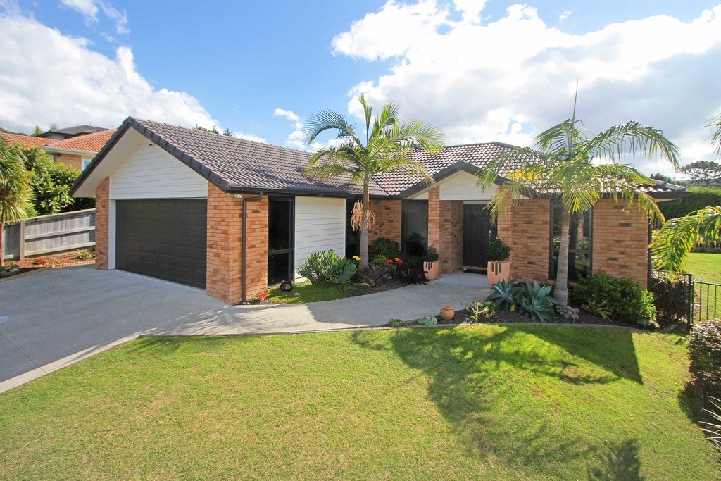 22 Beachwood Drive, Hatfields Beach, Orewa - Carousel 2