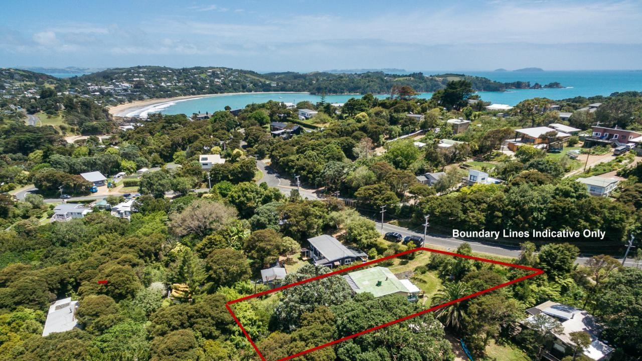 28 Goodwin Avenue, Oneroa, Waiheke Island - Carousel 1
