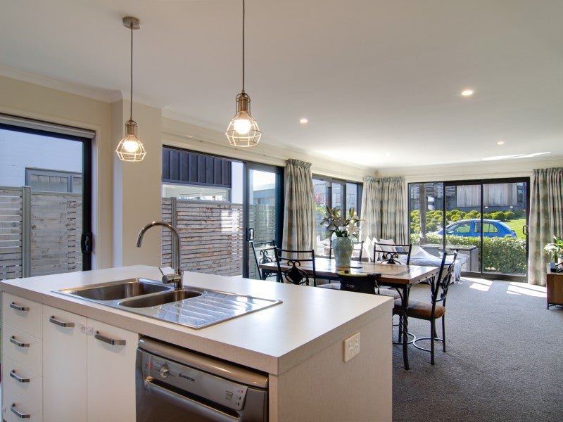 8 Stalker RD, Wakatipu Basin - Carousel 2