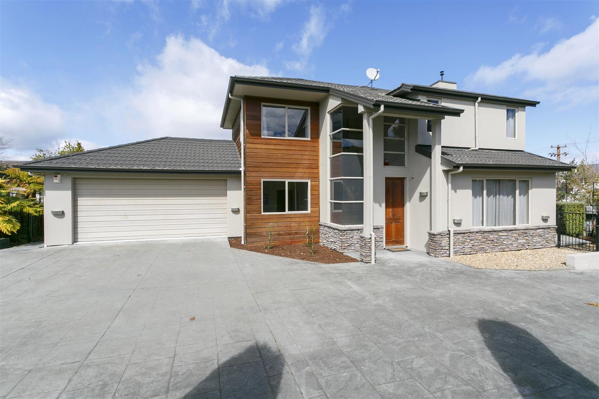 2/745 Acacia Bay Road, Acacia Bay, Taupo - Carousel 2