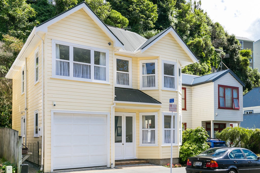 178 Sydney Street West, Thorndon, Wellington - Carousel 1