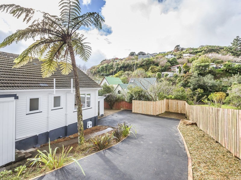 45 Hathaway Avenue, Karori, Wellington - Carousel 2