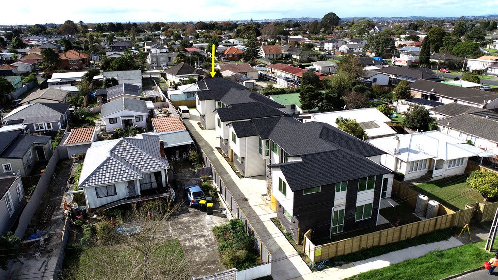 104 Henwood Road, Paraite, New Plymouth - Carousel 2