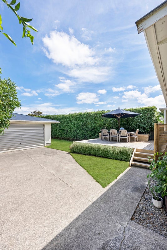 1/20 Graham Avenue, Te Atatu Peninsula, Auckland - Carousel 26