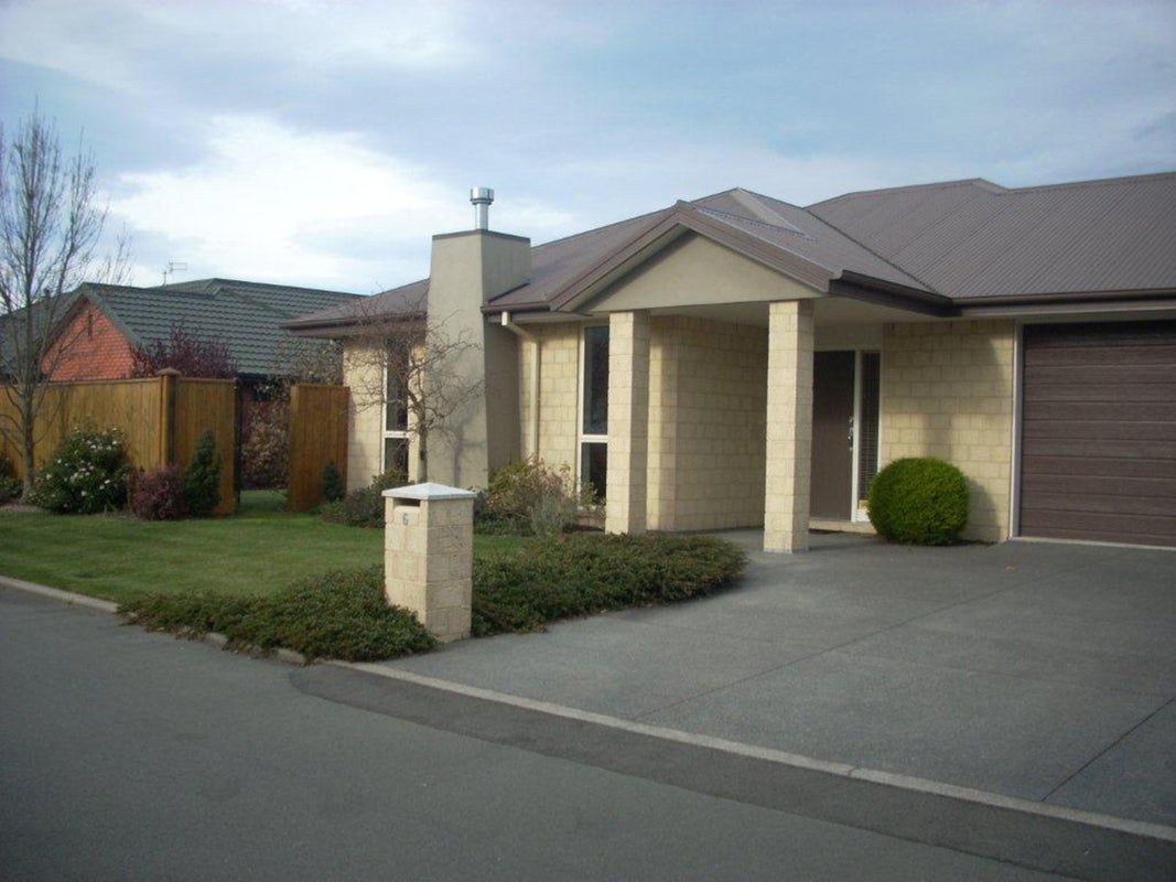 6 Applecross Lane, Harewood, Christchurch - Carousel 1
