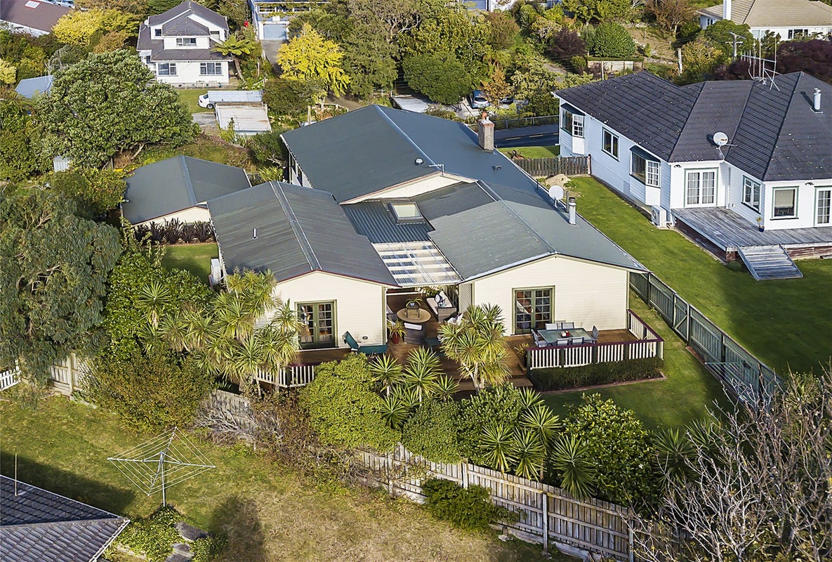 6 Ngatitoa Street, Tawa, Wellington - Carousel 20