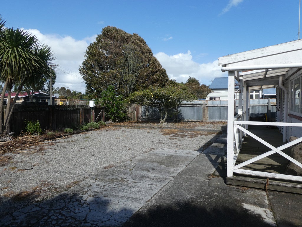 38 Cook Street, Carters Beach, Westport - Carousel 13