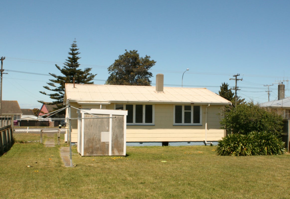 168 Puriri Street, Castlecliff, Whanganui - Carousel 2