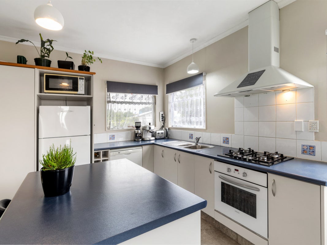 136 Budge Street, Riversdale, Blenheim - Carousel 1