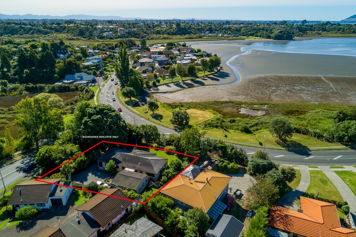 89 James Cook Drive, Welcome Bay, Tauranga - Carousel 5