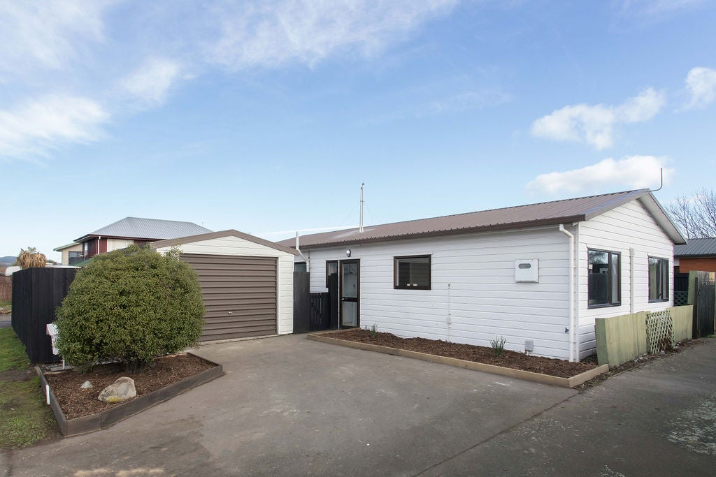 1/64 BAYSWATER CRESCENT, Bromley, Bromley - Carousel 1