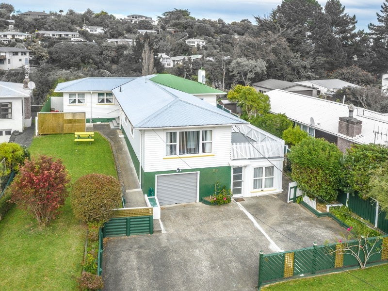 60 Mount View Road, Bastia Hill, Whanganui - Carousel 1