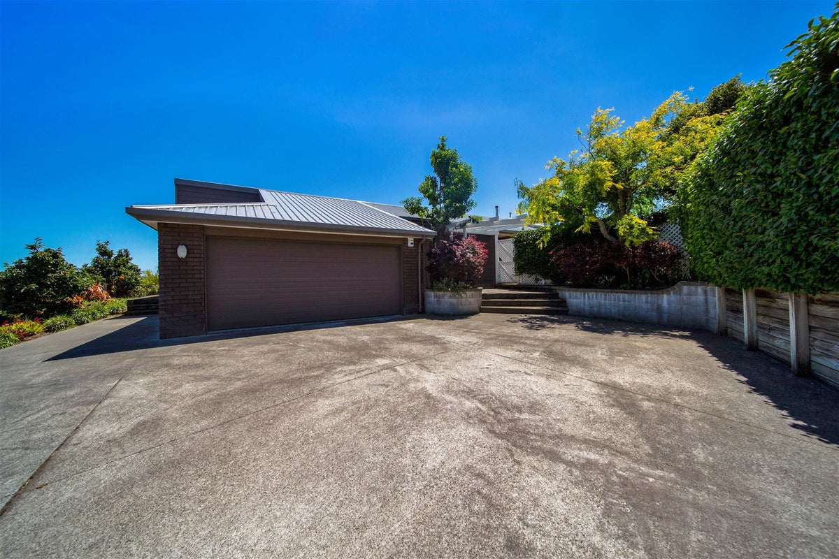 36 Karina Road, Merrilands, New Plymouth - Carousel 21
