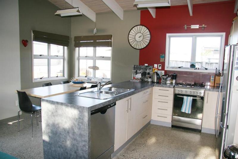 406B Achilles Avenue, Whangamatā - Carousel 2
