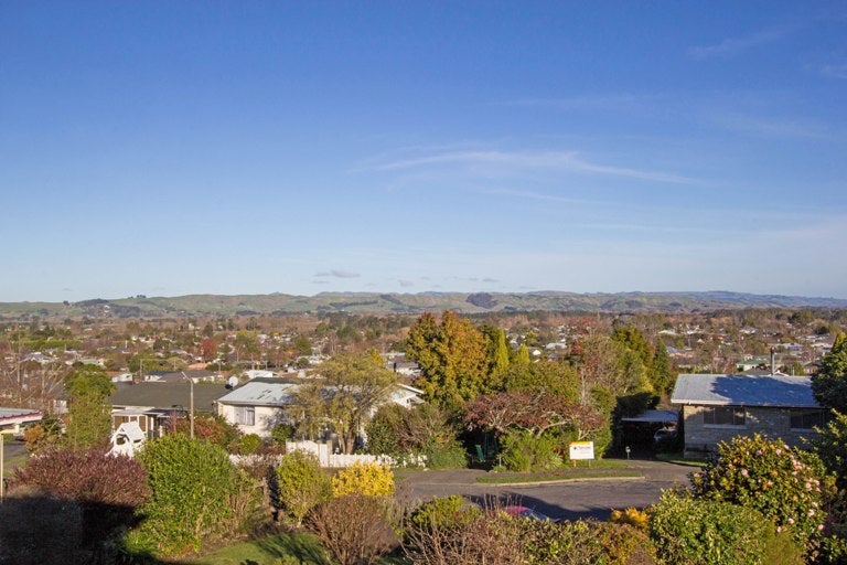 13 Tawa Street, Lansdowne, Masterton - Carousel 10