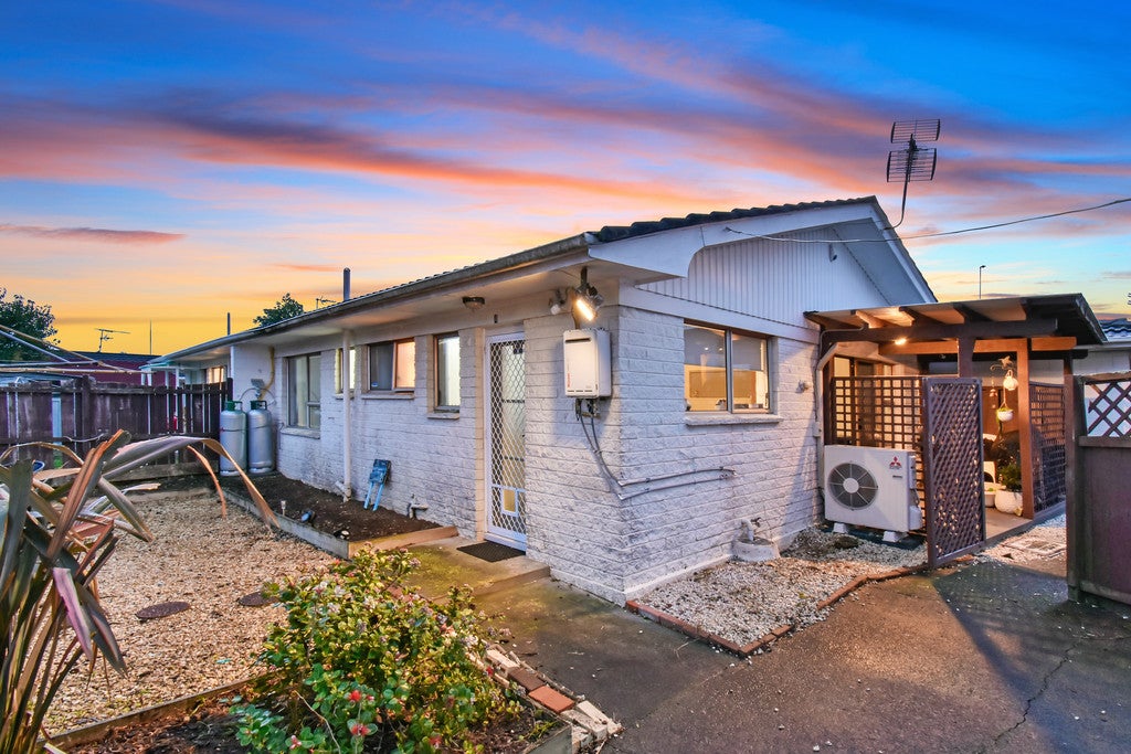 4/43 Birdwood Avenue, Papatoetoe, Auckland - Carousel 1