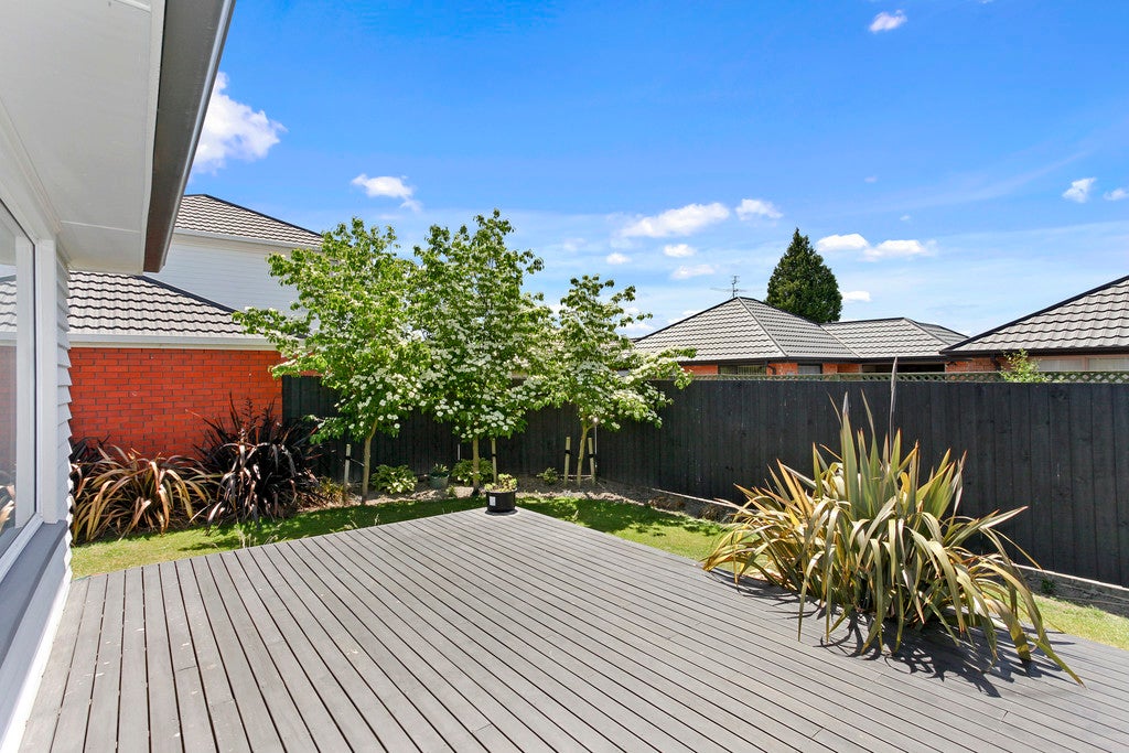 21 Cutts Road, Russley, Christchurch - Carousel 2