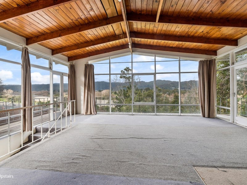 247 Grounsell Crescent, Belmont, Lower Hutt - Carousel 1