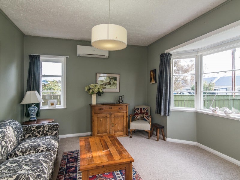 1/19 GODLEY ST, WAIWHETU, LOWER HUTT - Carousel 2