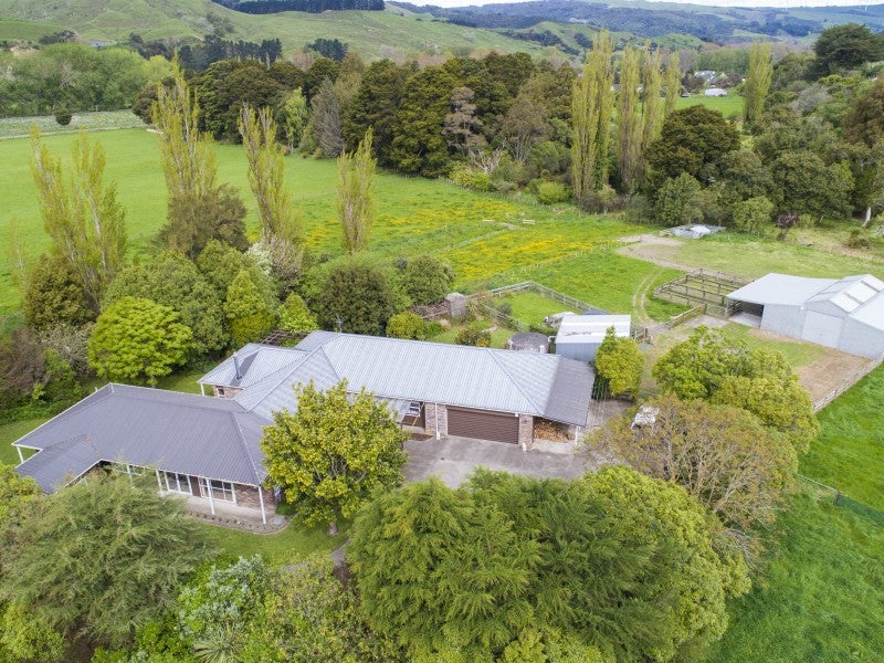 1089 Saddle Road, Ashhurst, Ashhurst - Carousel 1