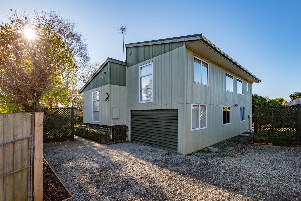 2/85 Palmers Road, New Brighton, Christchurch - Carousel 17