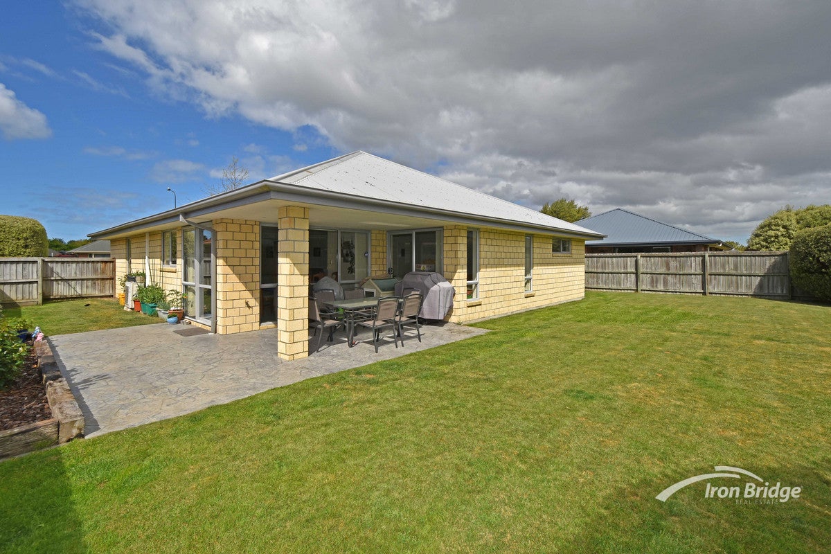 91 Northwood Boulevard, Northwood, Christchurch - Carousel 12