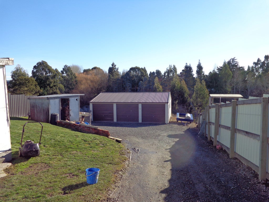 70 Lewin Street, Balclutha - Carousel 10