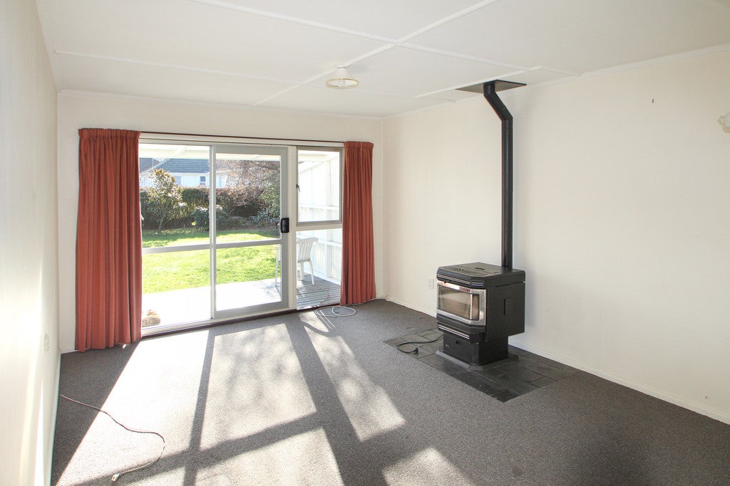 400 Thames Highway, Oamaru North, Oamaru - Carousel 2