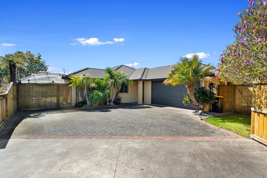 6 Parkwood Place, Papamoa Beach, Papamoa - Carousel 1