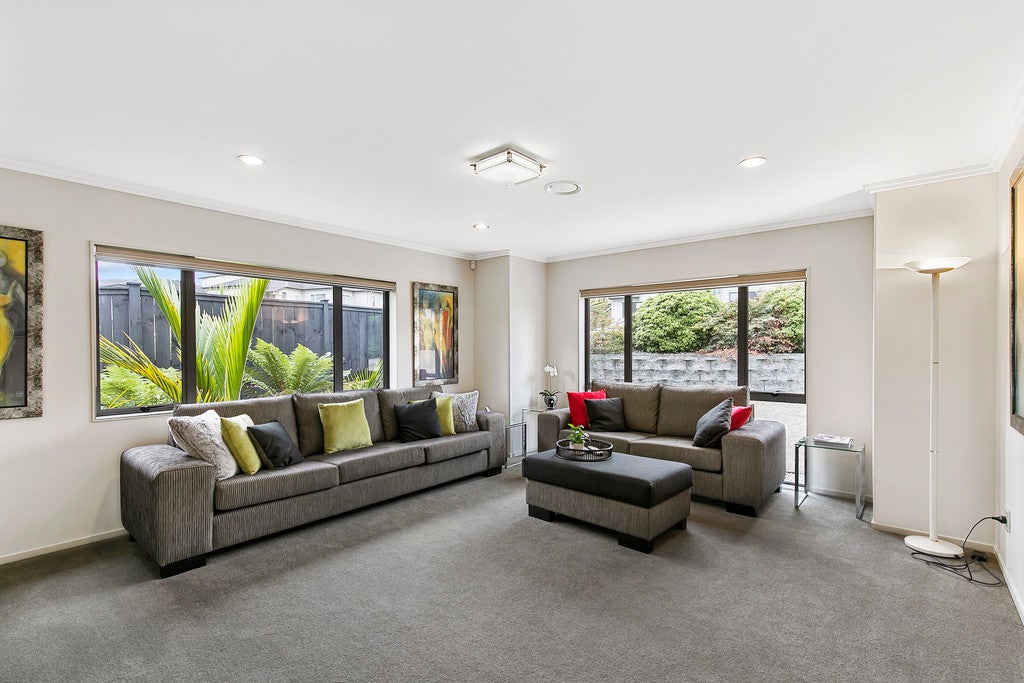 28 Dawood Place, The Gardens, Auckland - Carousel 2
