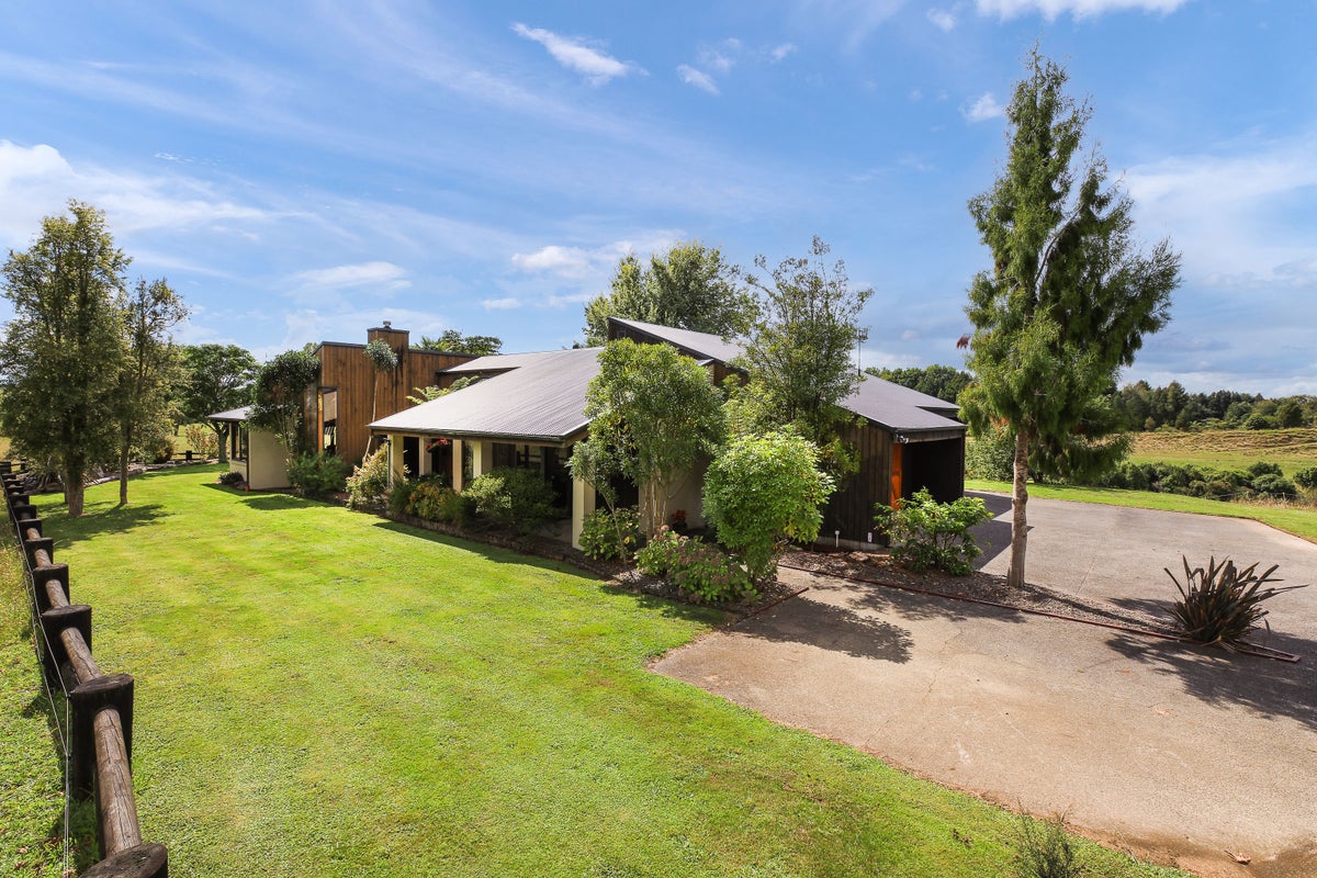 112 O'Shea Road, Pirongia, Te Awamutu - Carousel 2
