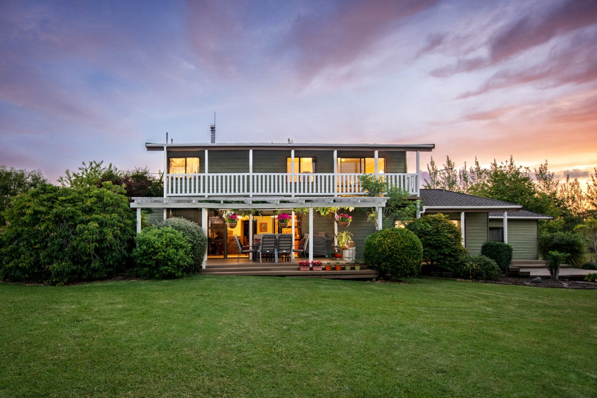 930 Dairy Flat Highway, Albany - Carousel 1