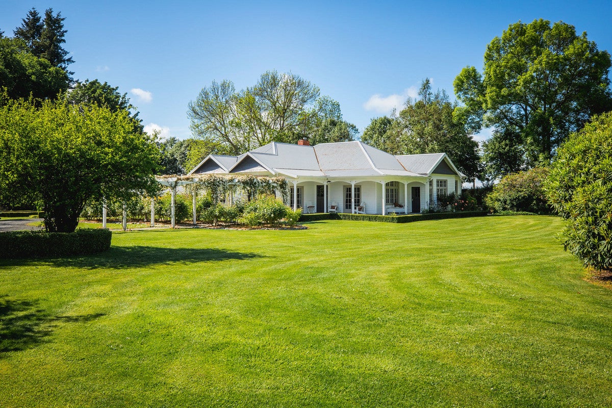 26 MAIN NORTH RD, geraldine - Carousel 21