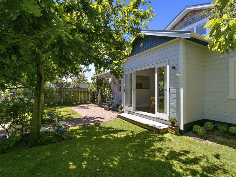 26 Fitzherbert Street, Alicetown, Lower Hutt - Carousel 20