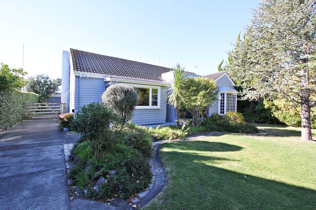 37 Tom Parker Avenue, Marewa, Napier - Carousel 1