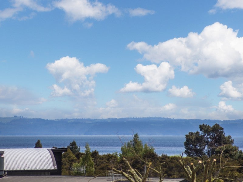 18 Rowena Crescent, Motuoapa, Turangi - Carousel 17