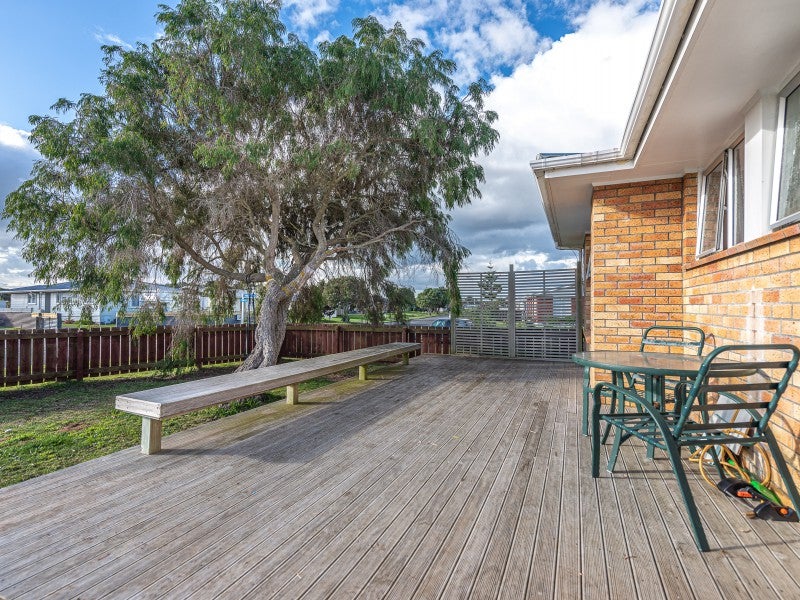 36 Gibbons Crescent, Castlecliff, Whanganui - Carousel 2