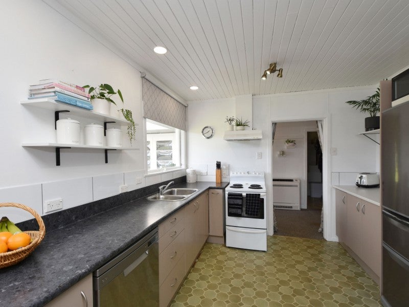 597 Tweed Street, Newfield, Invercargill - Carousel 2