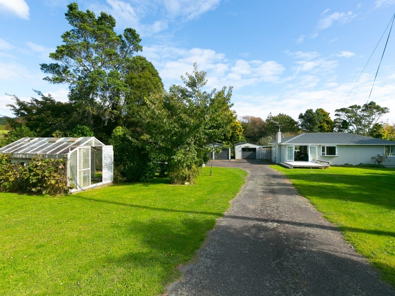 98 Egmont Road, Hillsborough, New Plymouth - Carousel 1