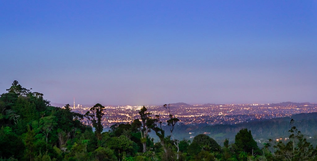 412 Scenic Drive, Waiatarua, Auckland - Carousel 1