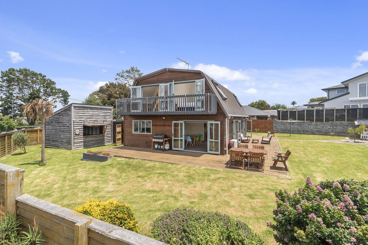 61 Queen Street, Riverhead, Riverhead - Carousel 1
