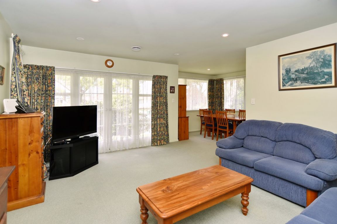 237 Grimseys Road, Redwood, Christchurch - Carousel 2