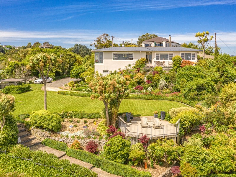 4 Shakespeare Road, Bastia Hill, Whanganui - Carousel 1